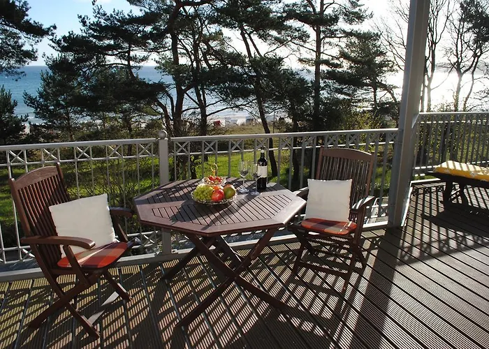 Panorama-Meerblick In Der Villa Atlantic Mit Strandkorb Am Strand